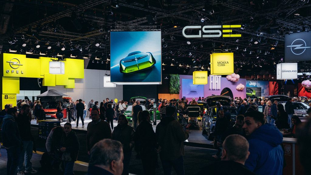 Opel, Yenilikçi Ürün Gamıyla Brüksel Otomobil Fuarı’nın Odağı Oldu!
