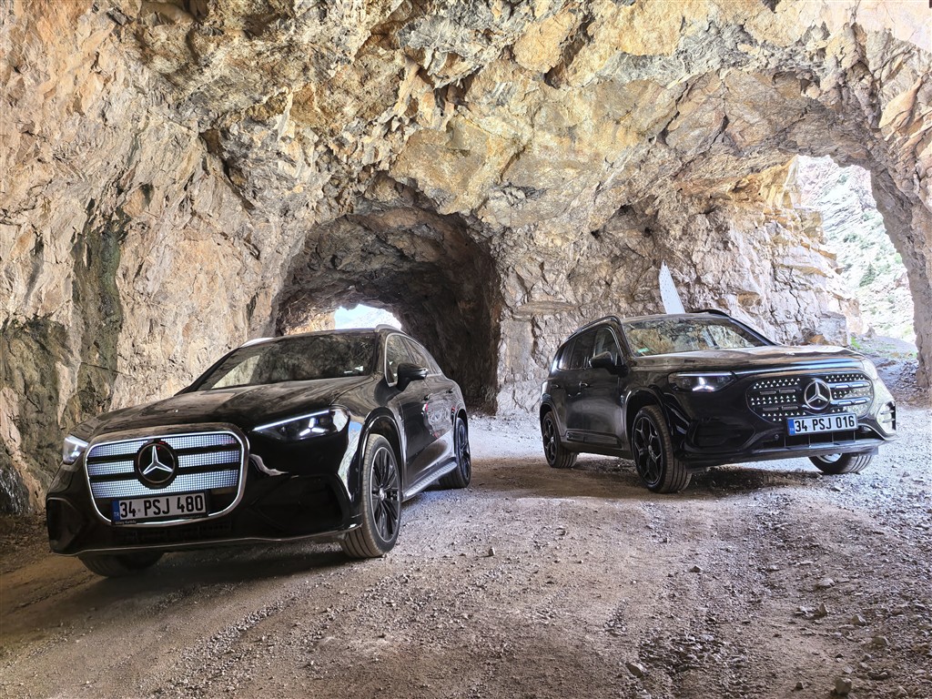 Yeni Elektrikli GLB şimdi Türkiye’de
