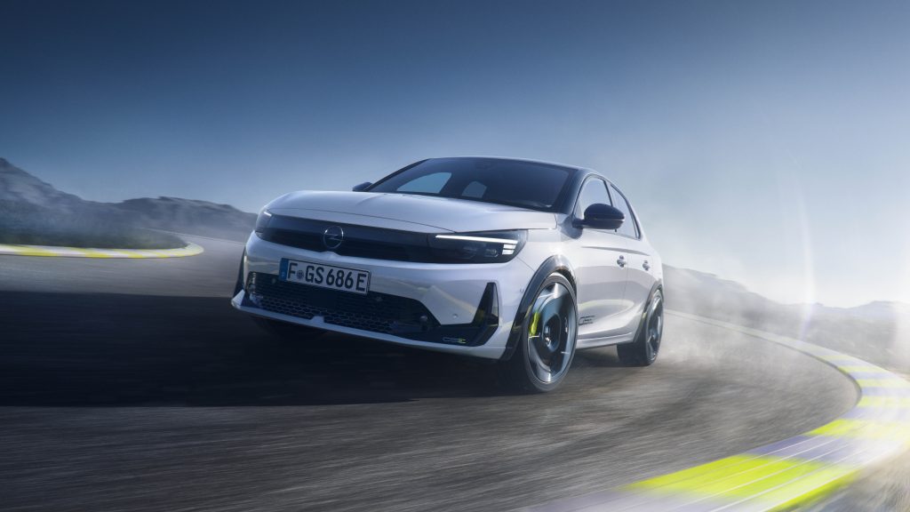 Yeni Opel Corsa İle “Hot Hatch” Ruhu Yeni Bir Boyut Kazandı!